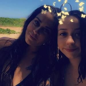 Meet your Posher, Lizzy